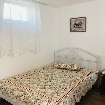 Студия С Двориком В Отраде Οδησσός Εξωτερικό φωτογραφία